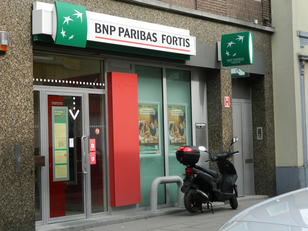 Париб. Париба банк. BNP Paribas Fortis. BNP Paribas банк 2022. BNP Paribas Fortis PC Banking.