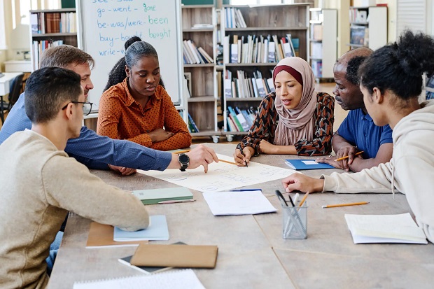 Expat Q&A: Integration programme in Brussels: what are your obligations?