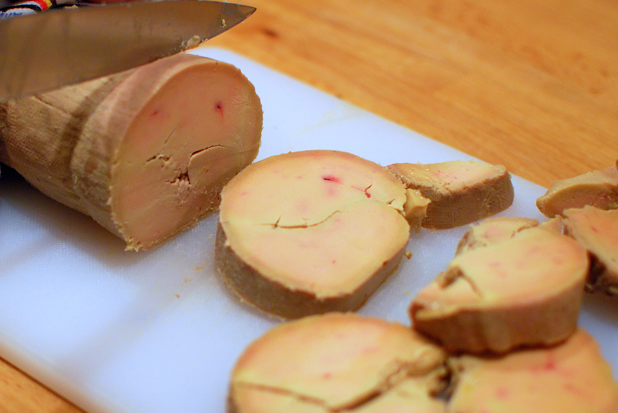 MY Butcher 57 - On vous présente notre foie gras d'exception. Respect du  bien être de l'animal, élevé naturellement en plein air et sans gavage. Il  a été élu meilleur foie gras