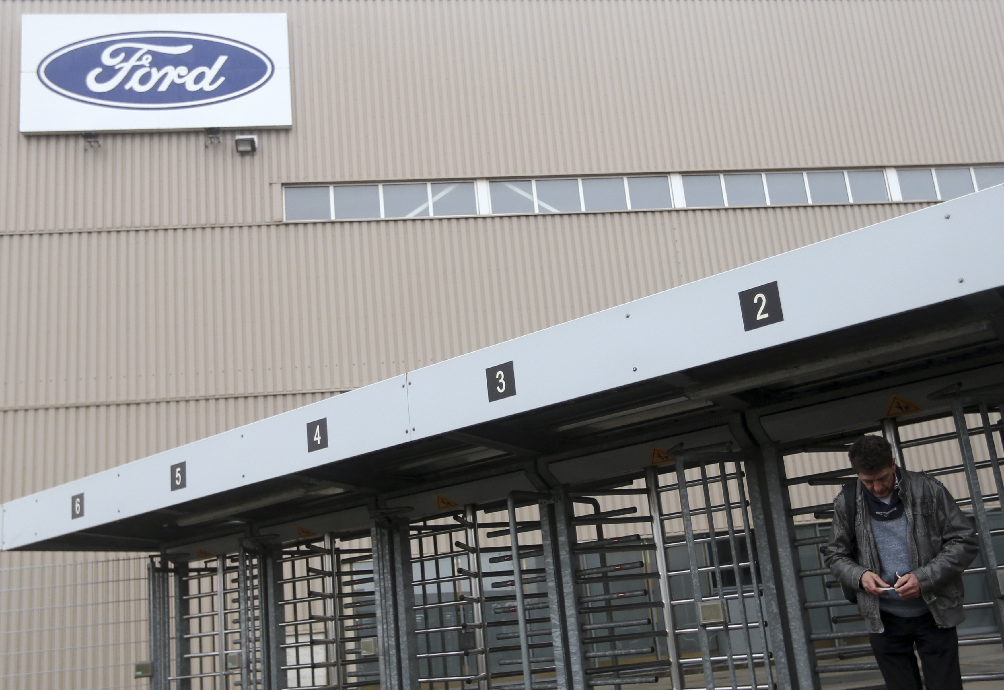 Eu Aid Of 6 2 Million For Former Ford Genk Workers The Bulletin