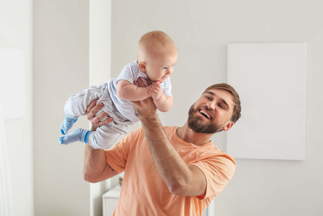 Selfemployed dads in Belgium to get more paternity leave The Bulletin