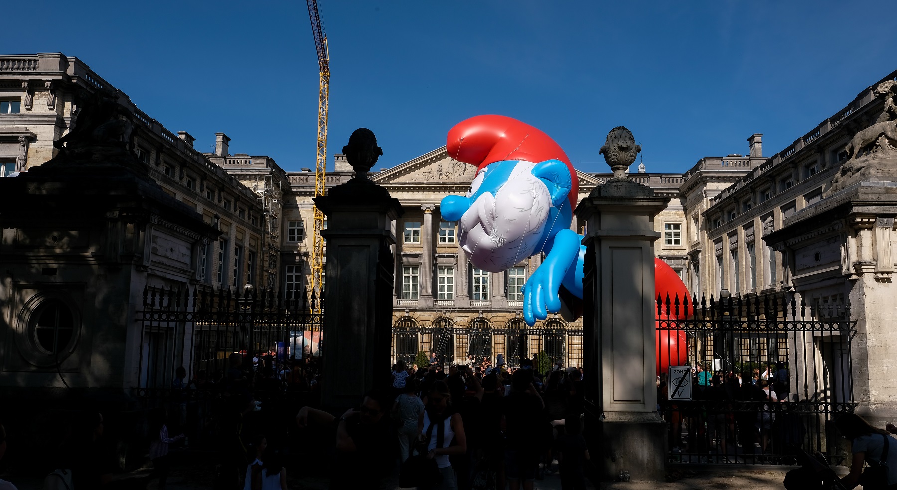 A Smurf balloon from a previous Balloon's Day Parade