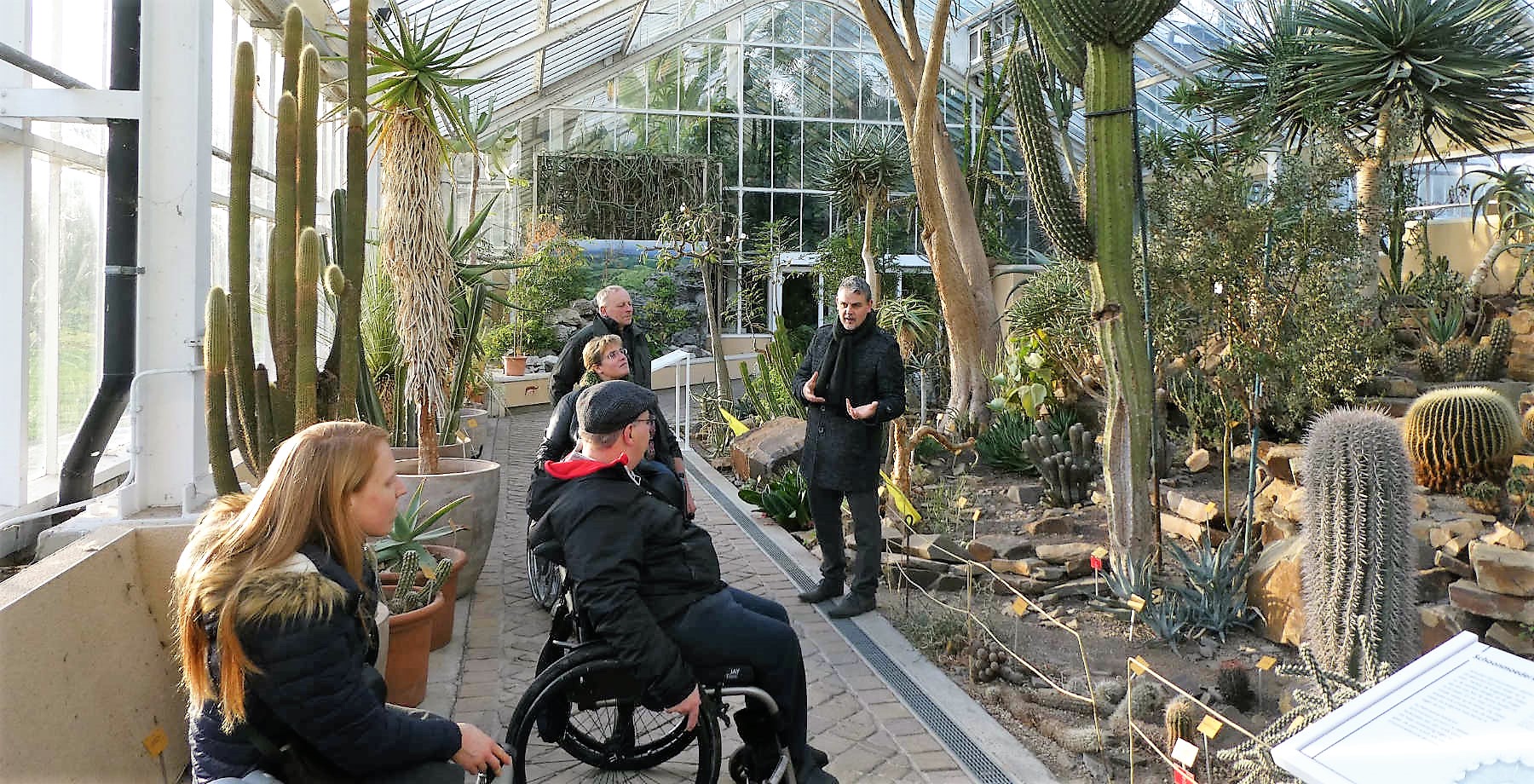Wheelchair visitors at Meise Botanical Garden