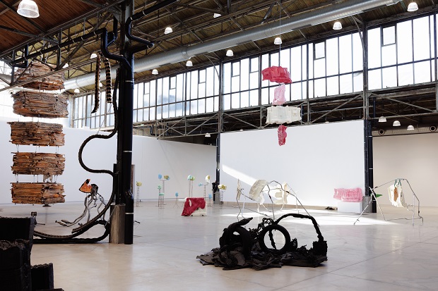 Anita_Molinero-Sculpture_is_not_deadvue_d_exposition-2026-BPS22cLeslie_Artamonow