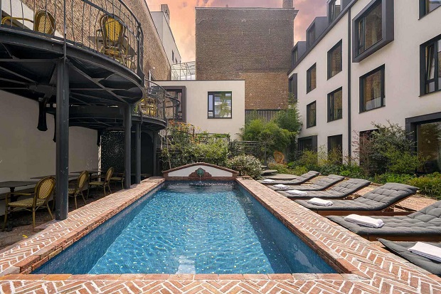 Jardin-Secret-Hotel-Mireille-Roobaert-Photographe-piscine-5706-copie
