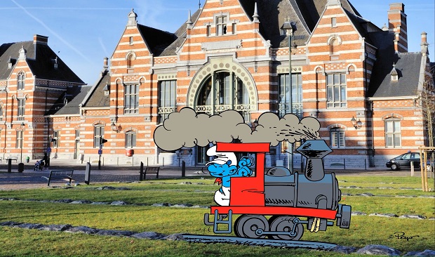 Smurfs at Train World