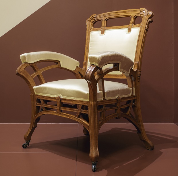 chair