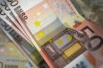 A stack of €50 notes (Pixabay free licence)