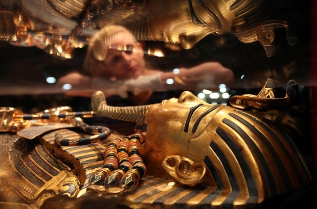 Tutankhamun exhibition opens in Brussels