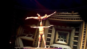 Alis contemporary circus show at Cirque Royal