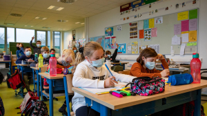 Illustration picture shows children at primary school De Valke in Lichtervelde, Thursday 18 March 2021. (BELGA PHOTO KURT DESPLENTER)